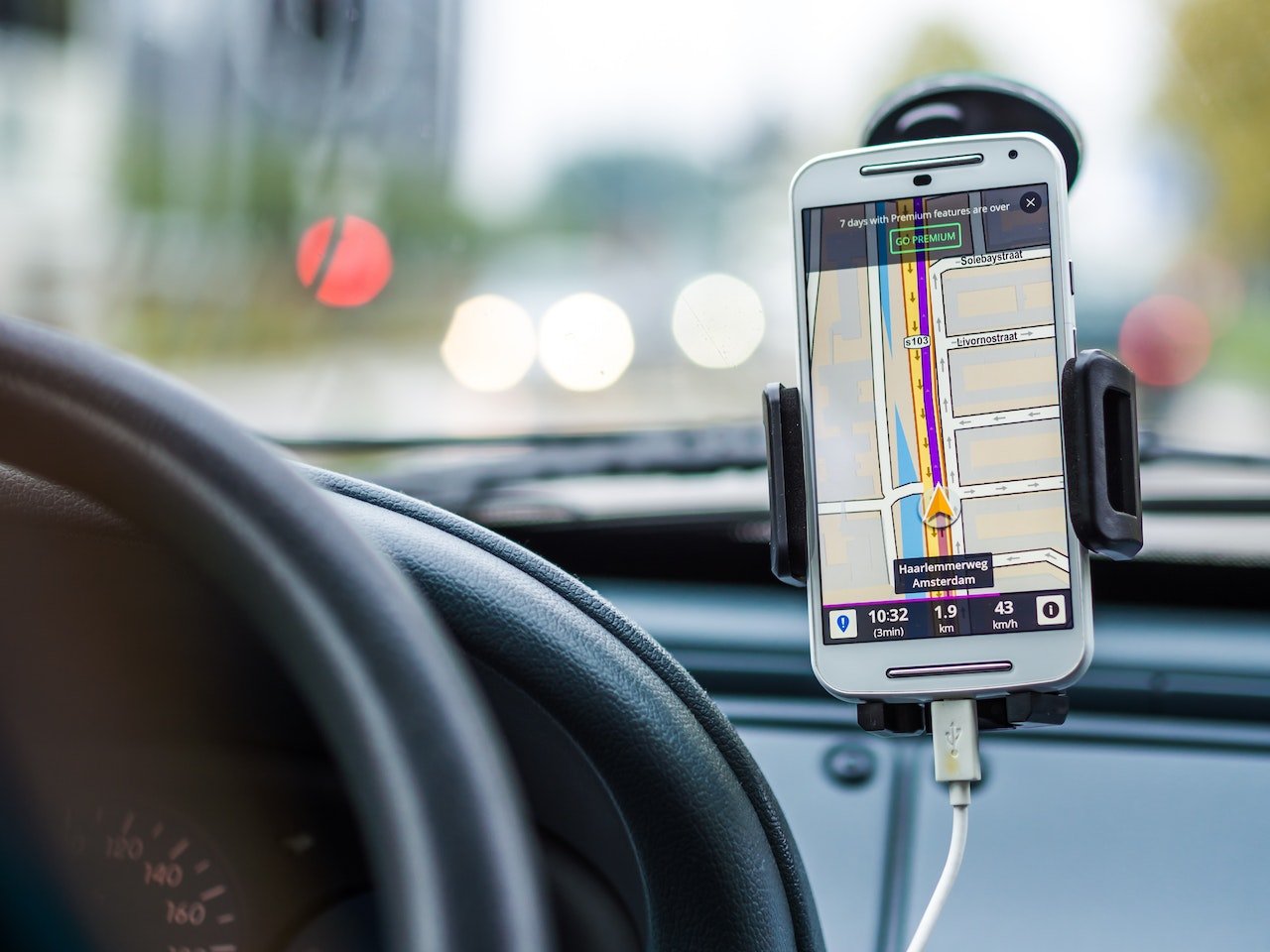 Google Maps e Waze continuarão sendo apps separados.