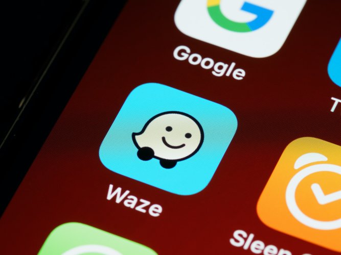 Colaborativo, Waze conquistou o público devido ao simples uso.