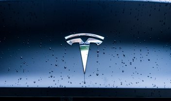 Tesla admite que fracassou em criar carros totalmente autônomos