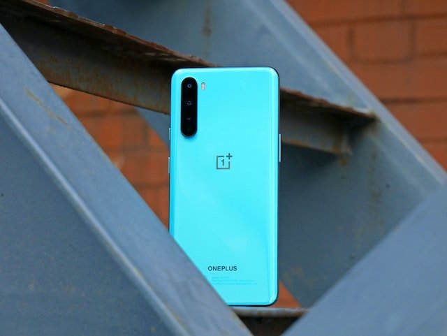 A parceria vai levar smartphones emblemáticos à OnePlus.