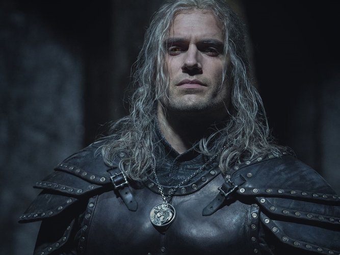 Henry Cavill foi muito elogiado por seu papel em The Witcher e conquistou os corações dos fãs dos livros e dos games.