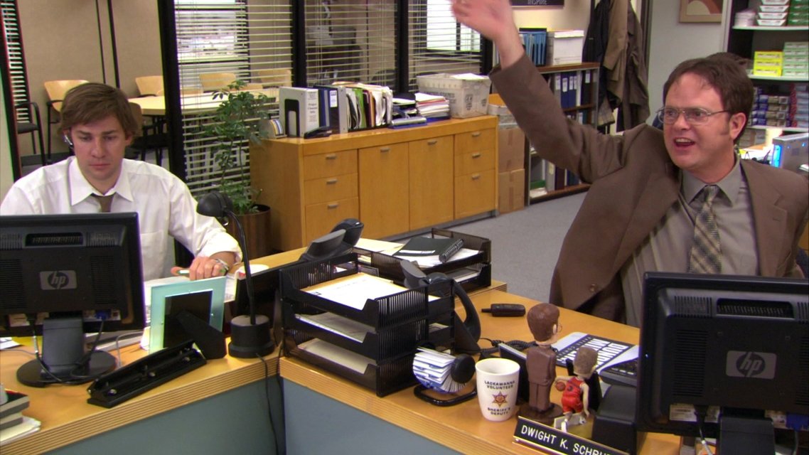 Jim e Dwight trocam pegadinhas durante toda a série.
