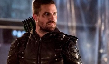 The Flash: Stephen Amell, de Arrow, retorna para temporada final