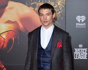 Ezra Miller pretende se declarar culpado em caso de roubo; veja! 