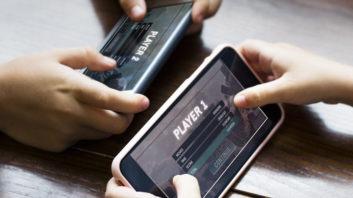 Pesquisa: 63% dos brasileiros gastam dinheiro em jogos online no celular