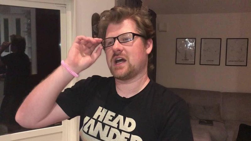 Justin Roiland é co-criador e dublador da sitcom Rick and Morty