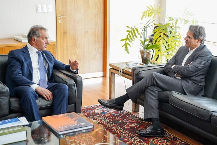 Fernando Haddad em encontro com Daniel Scioli