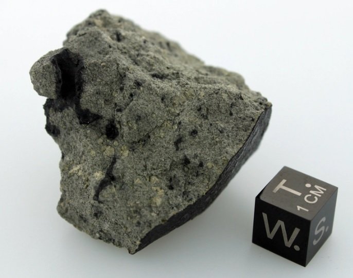 O meteorito de Marte, Tissint, contém uma variedade e abundância de compostos orgânicos comumente associados à formação da vida