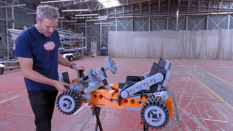 O Kart de LEGO criado por Matt Denton anda de verdade e tem o tamanho de um modelo real