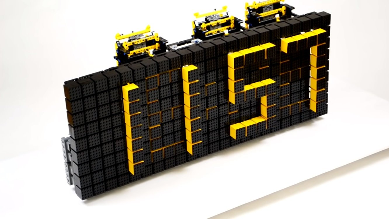 Relógio 3D usa peças e sistema de LEGO Robótica