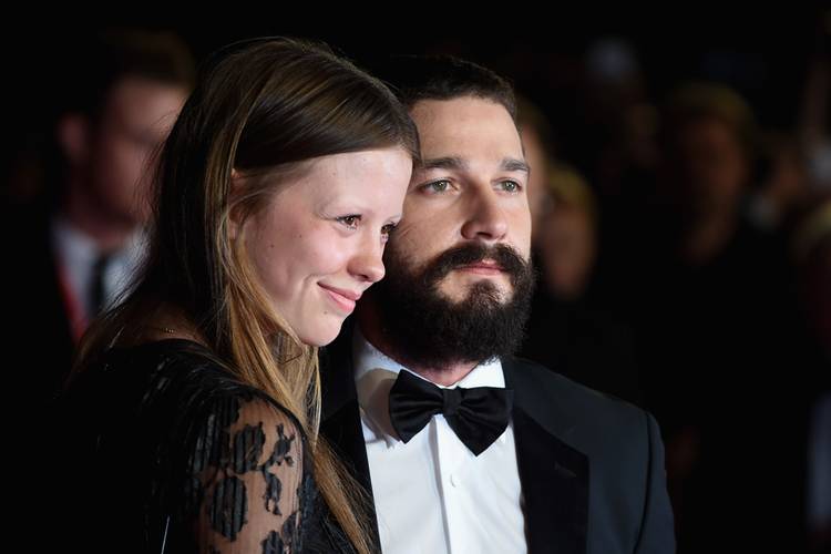 Mia Goth e Shia LaBeouf