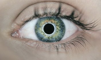 Lente de contato inteligente é capaz de detectar e tratar glaucoma