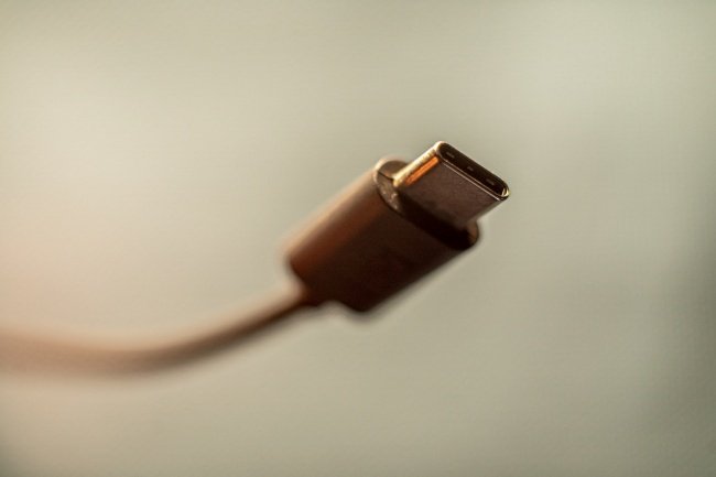 O USB-C finalmente deve chegar ao iPhone, este ano.