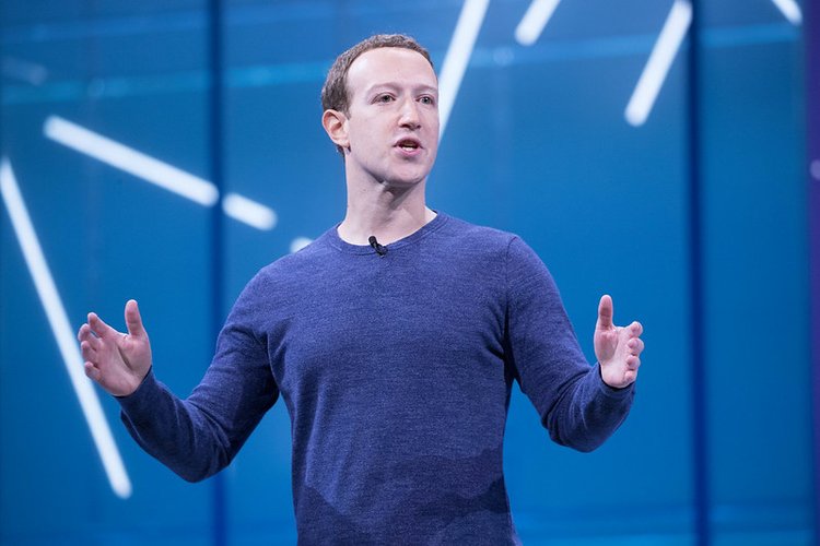 Zuckbererg, que já teve salário de US$ 1 em 2013, recebe mais de US$ 100 milhões por ano pela liderança da Meta.