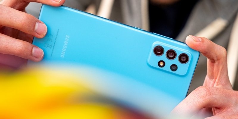 Samsung Galaxy A72