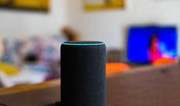 Precisa de celular para usar a Alexa?