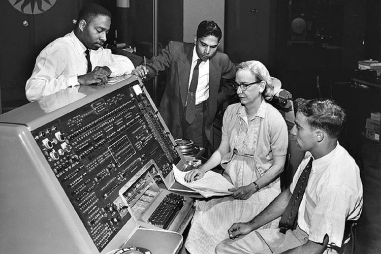 Grace Murray Hopper 