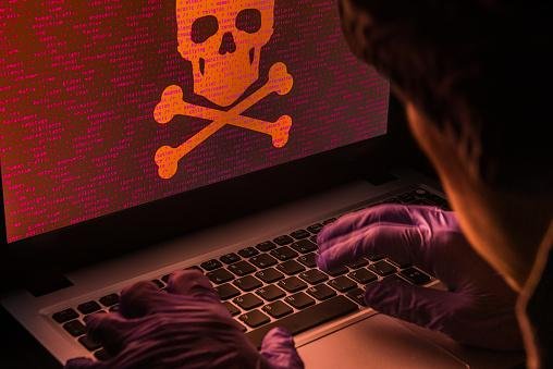 Usuários dos serviços pirata vão perder acesso às plataformas ilegais.