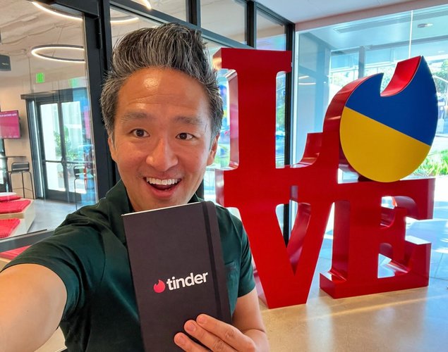 Bernard Kim explica por que você deveria gastar seu dinheiro no Tinder em vez de jogos mobile