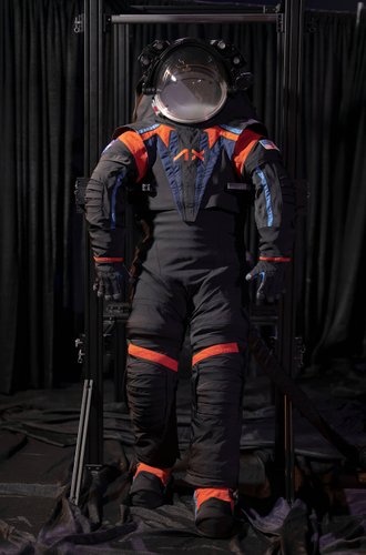 O protótipo do traje espacial Artemis III, o AxEMU. (Divulgação: NASA)