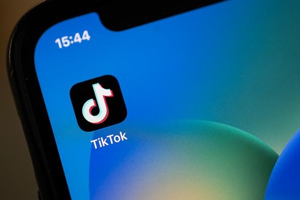 TikTok está proibido de ser usado em dispositivos de membros de governos da Europa.