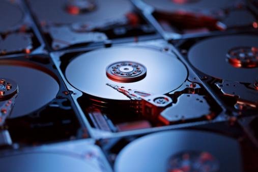 Mudança de tecnologia nos HDDs reduziu a vida útil das unidades, de acordo com a Security Data Recovery. (Fonte: GettyImages/Reprodução)