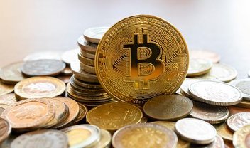 Bitcoin: por que as criptomoedas sobem com os grandes bancos em crise?