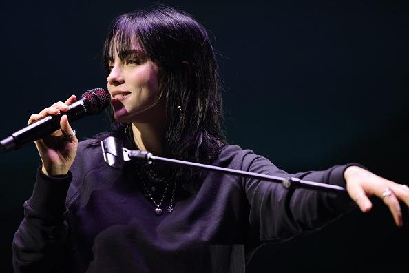 Billie Eilish se apresenta nesta sexta-feira (24) no Lollapalooza Brasil. (GettyImages/Reprodução)