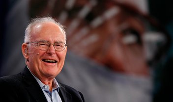 Gordon Moore: fundador da Intel e criador da Lei de Moore morre aos 94 anos