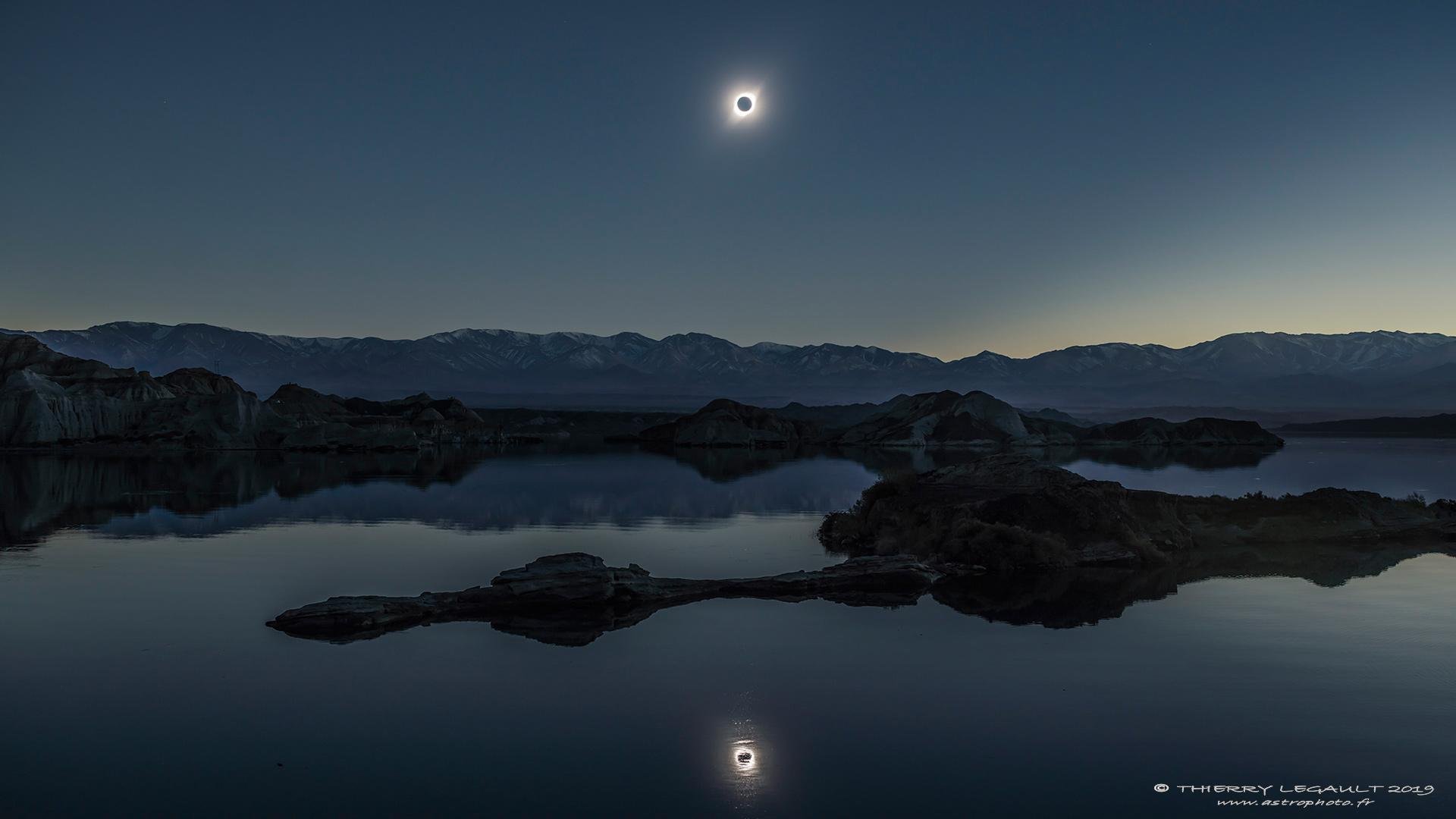 Eclipse solar total na Argentina.