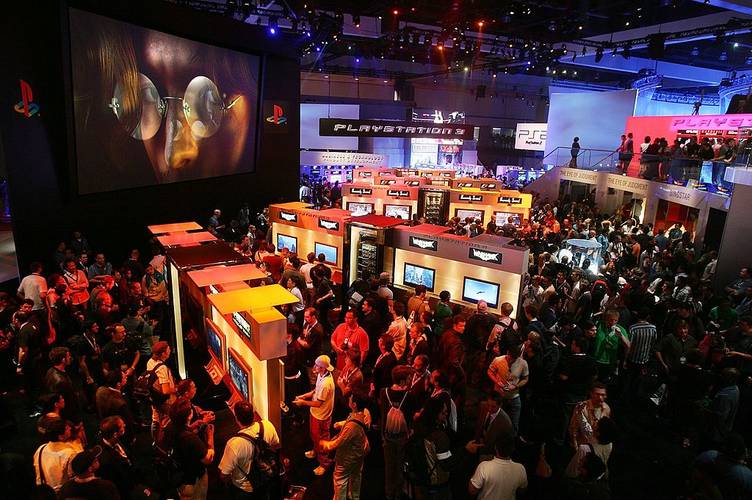 E3 2006
