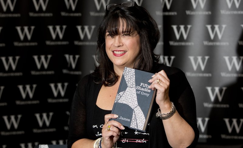 50 Tons de Cinza, E. L. James