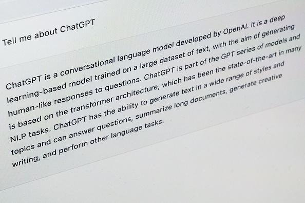 A OpenAI é a desenvolvedora da inteligência artificial generativa ChatGPT.