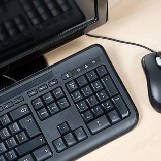 Imagem de Kit com teclado e mouse: 5 opções para usar no trabalho