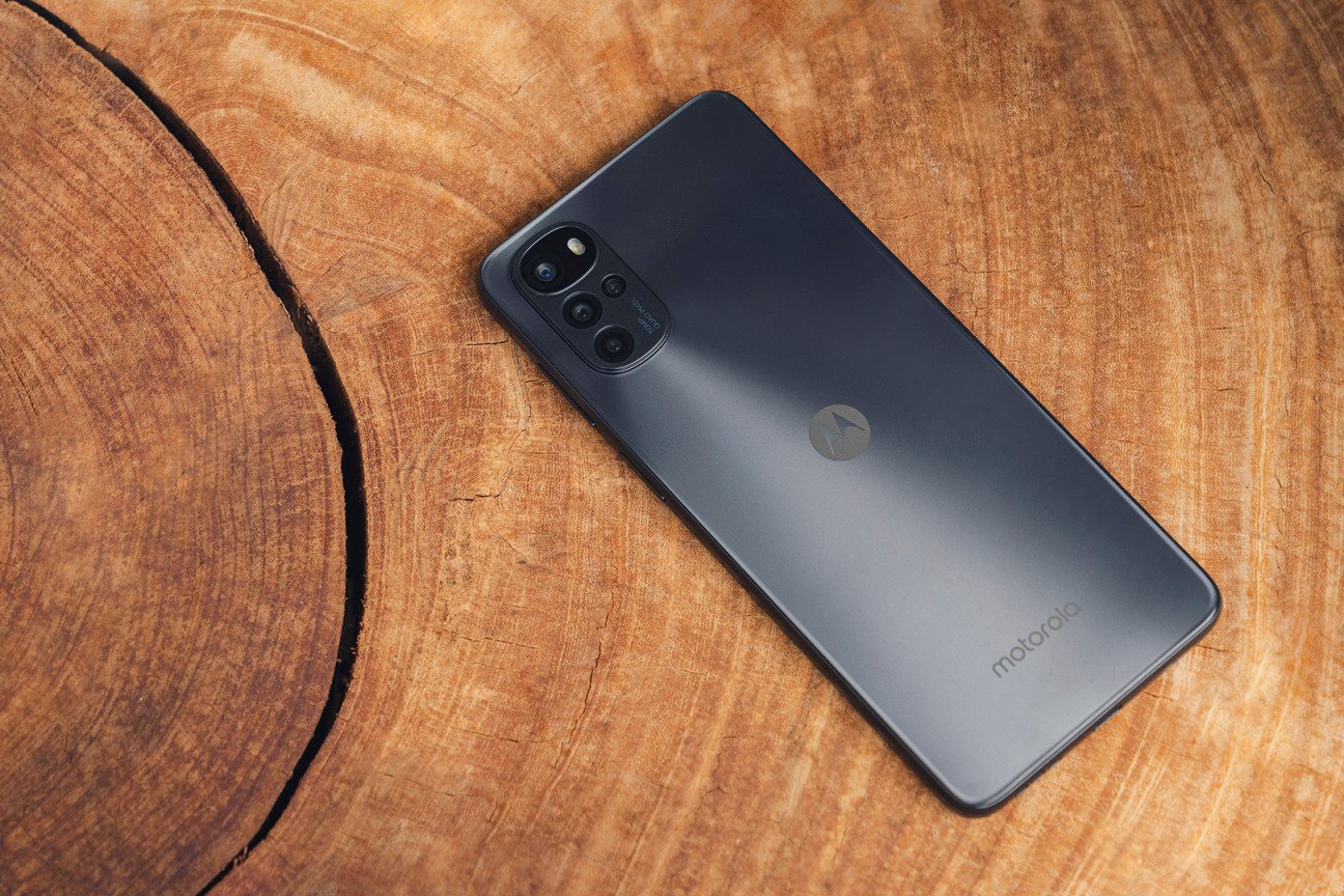 Celular barato da Motorola: sugestões por menos de R$ 1 mil - TecMundo