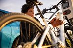 Imagem de E-bike: vale a pena investir em uma bicicleta elétrica em 2023?