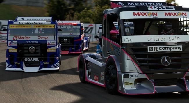 Neste jogo, é possível participar de diversas competições, como a Copa Truck.