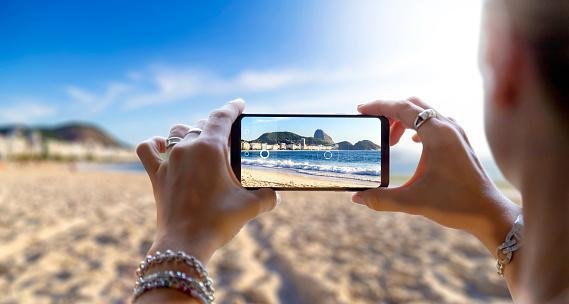 Faça backup das fotos e vídeos das férias no HD externo.