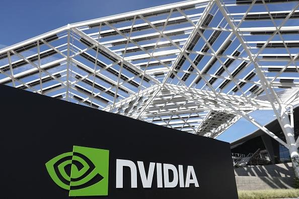 Nvidia pode ser a quinta empresa a atingir o valor de US$ 1 trilhão.