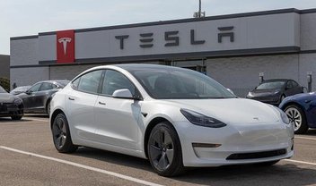 Model Y: elétrico da Tesla se torna o carro mais vendido do mundo