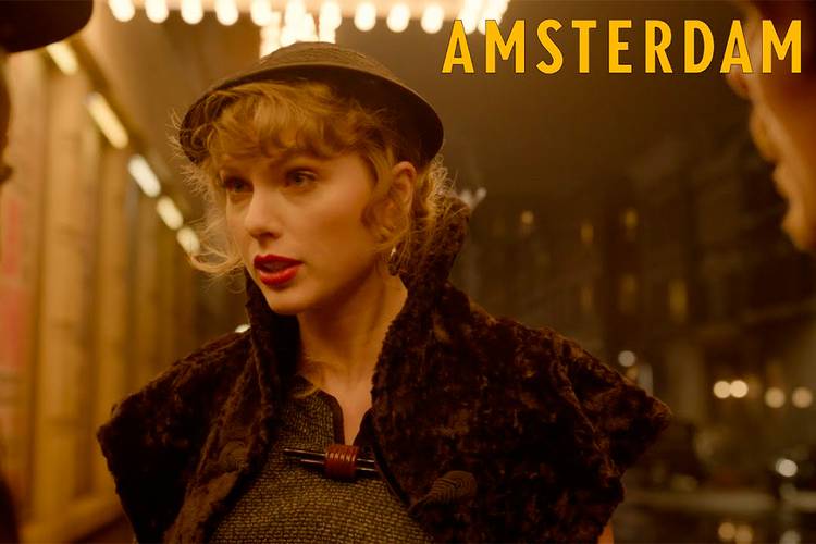Taylor Swift é Liz Meekins em Amsterdam (2022).