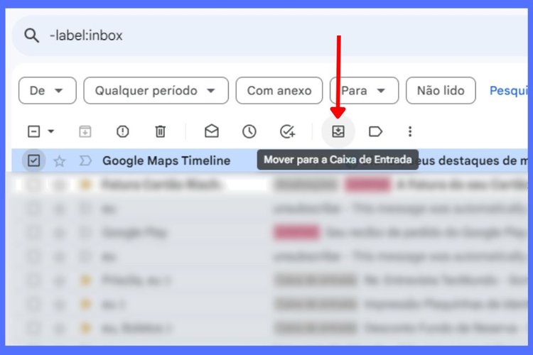 É possível selecionar mais de um email para desarquivar e visualizá-los na caixa de entrada novamente.