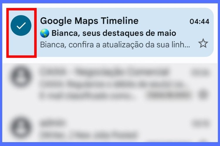 Selecione o e-mail para abri-lo ou desarquivá-lo.