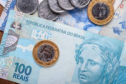 A renda fixa é indicada para investidores que não querem correr tantos riscos. (GettyImages/Reprodução)