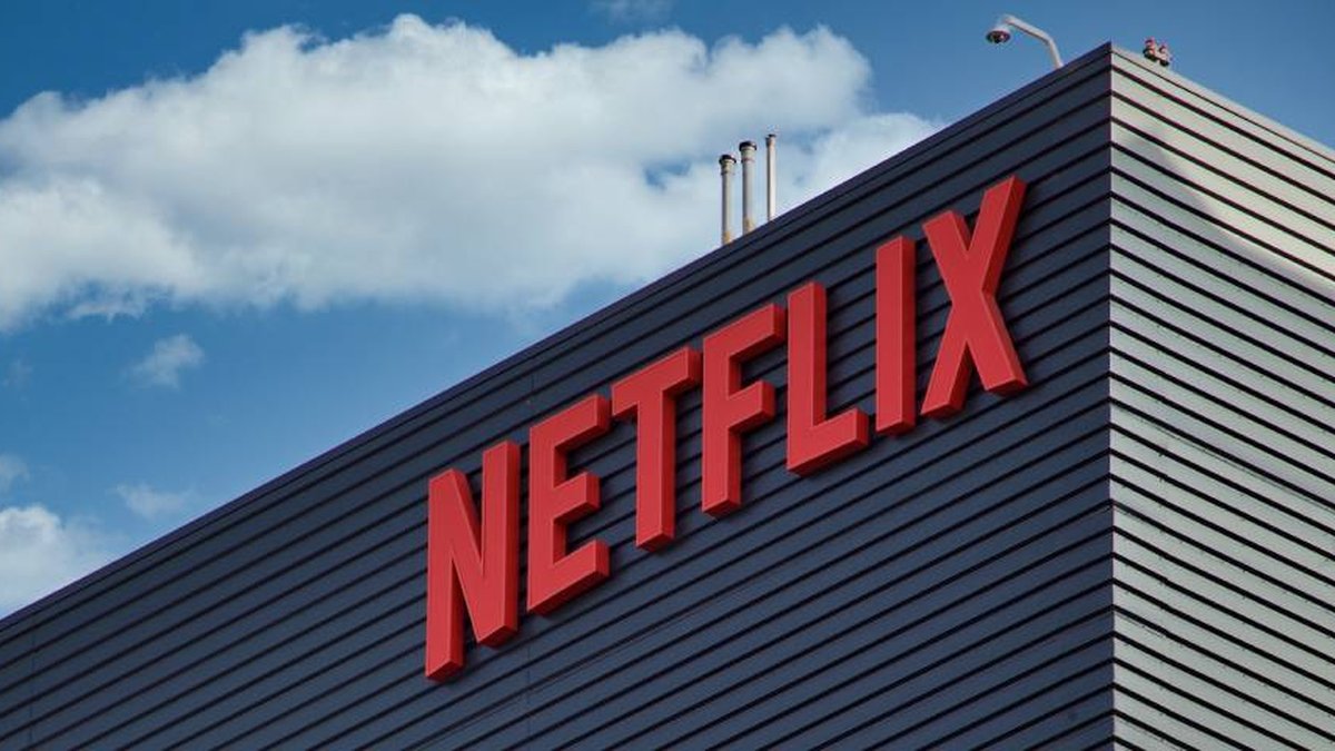 Netflix deverá explicar nova política de cobrança extra para o