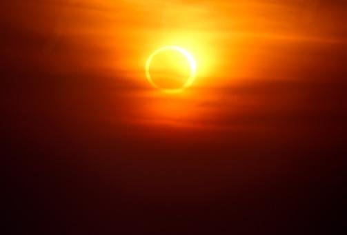 O eclipse "anel de fogo" é sempre uma grande atração.