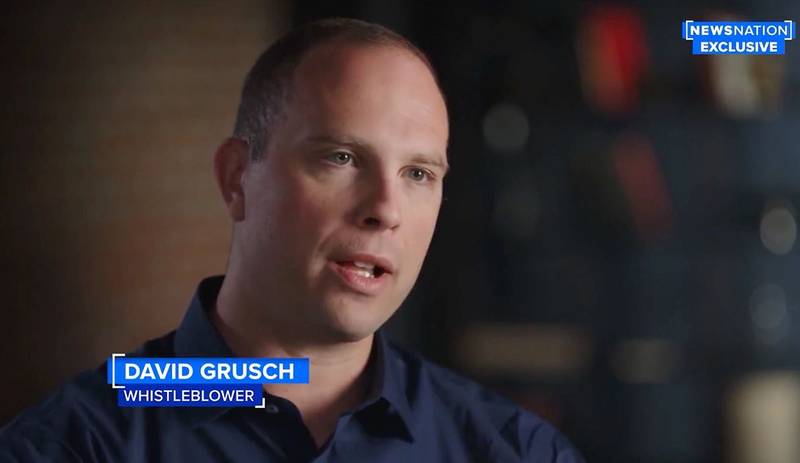 David Grusch revelou que os programas secretos são mantidos ocultos até mesmo do próprio governo norte-americano.