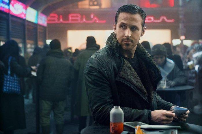 A produção conta com Ryan Gosling no elenco. 