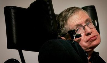 Cientistas usaram computador quântico para testar radiação proposta por Stephen Hawking