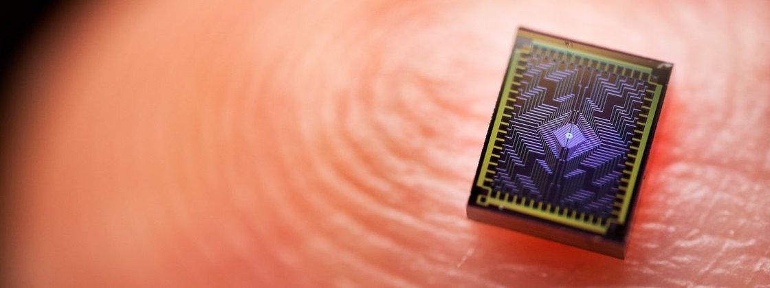 Intel anuncia novo chip de pesquisa quântica de 12 qubits